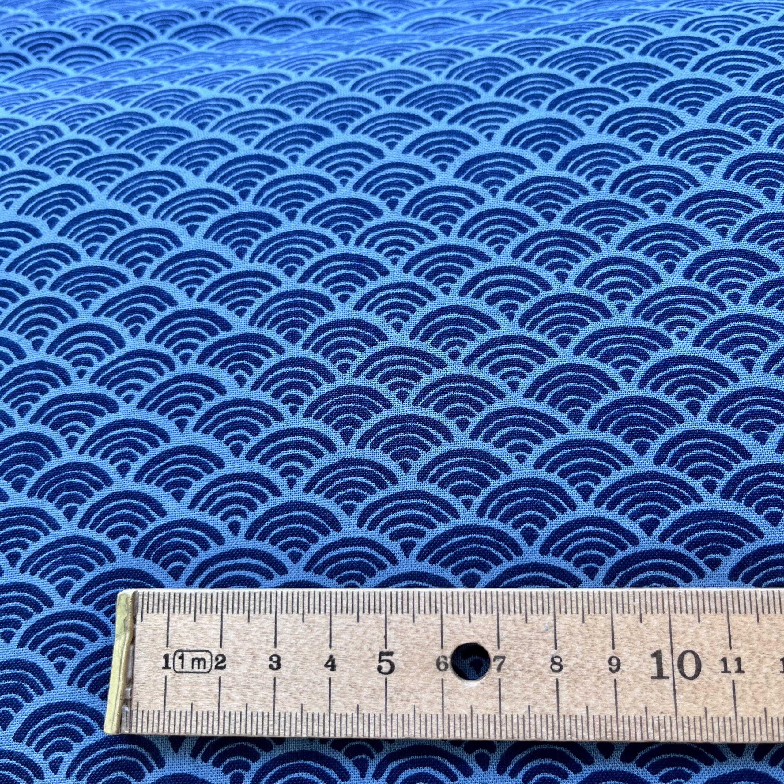 Japanese Scallop Navy on Blue - Image 2