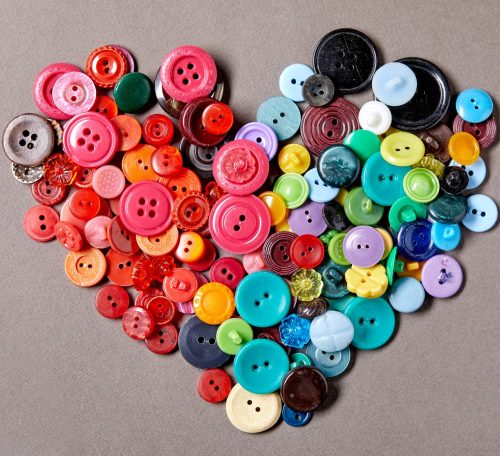 5 ways to use buttons in your makes