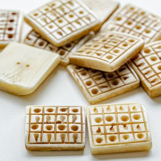bone square button