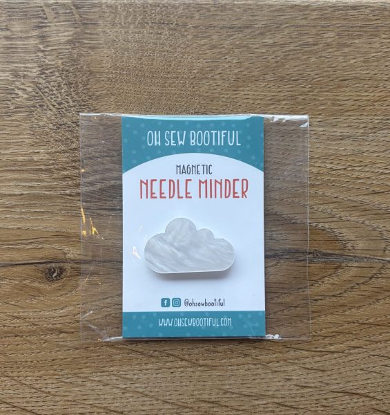 Cloud Needle Minders